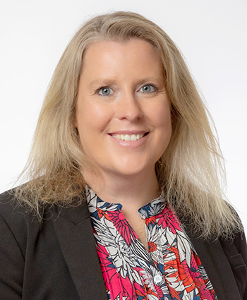 A photo of Amy Estes.