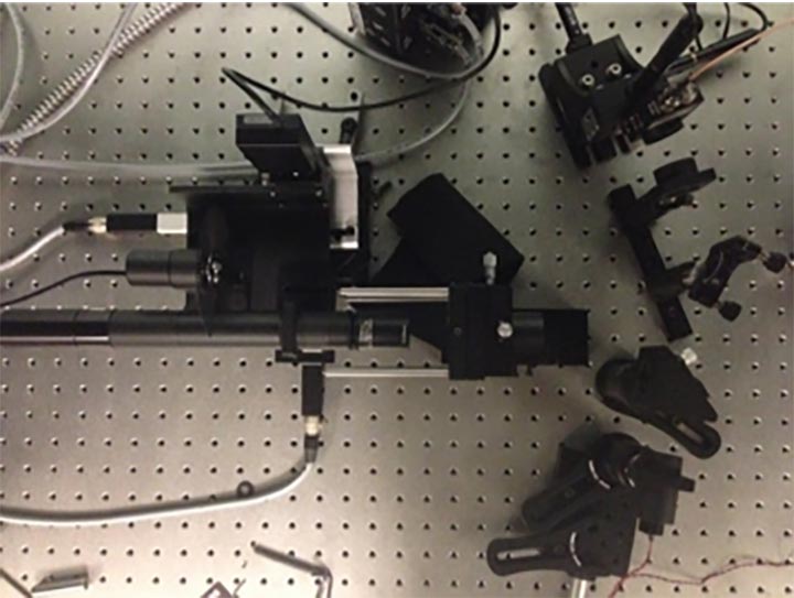 A photo of the Transient Thermoreflectance Technique