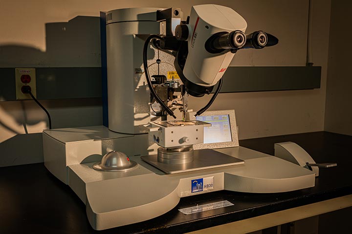 A photo of the Wire Bonder