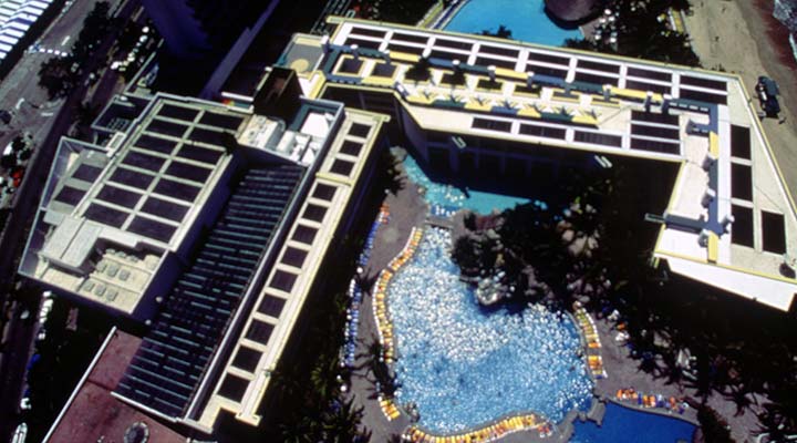 Rooftop solar on the El-Cid Hotel